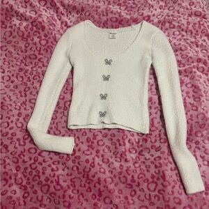 No Boundaries White Scoop Neck Sweater